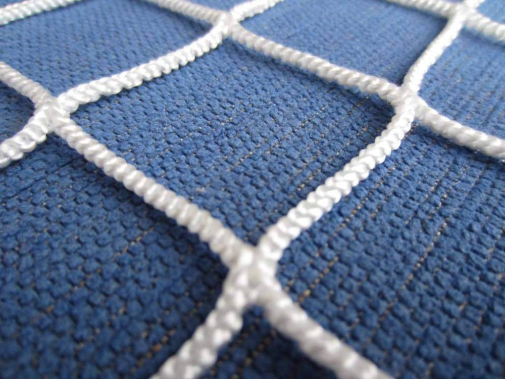 Крупный план волокон полипропиленовой сетки